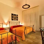 לינה וארוחת בוקר Casa Rossella